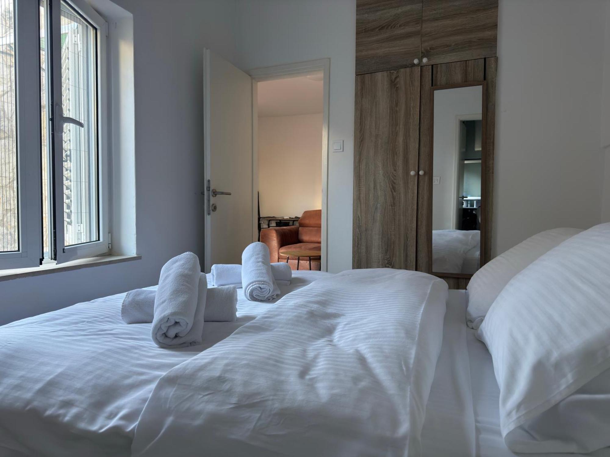Cosy Apartment Close To Lapad Promenade And Beach ดูบรอฟนิก ภายนอก รูปภาพ